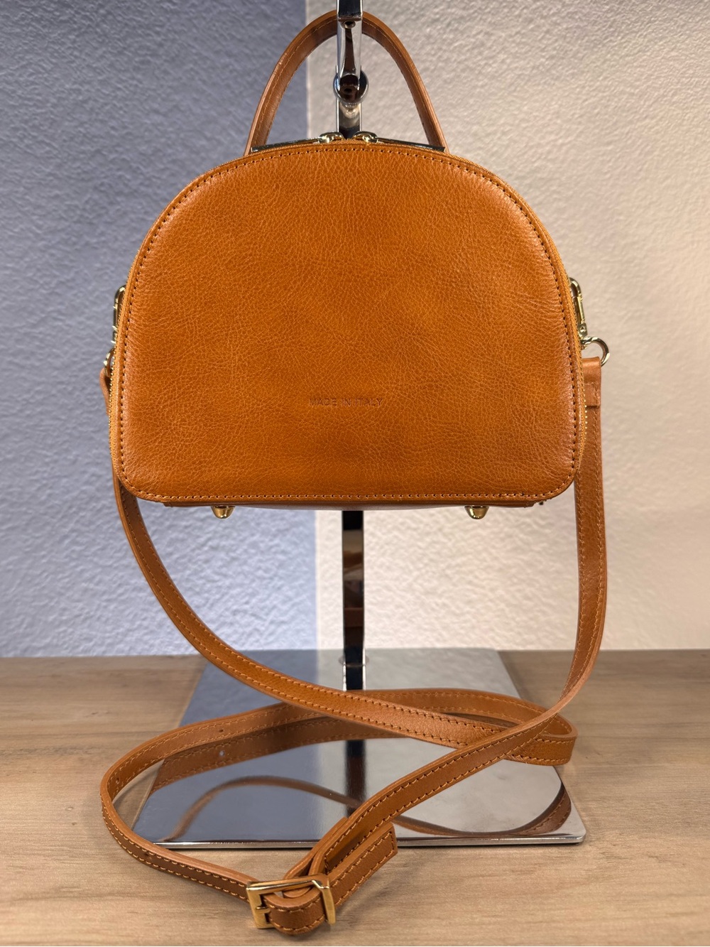 Divina Firenze Italian Leather Cognac Dome Crossbody Satchel Made in Italy